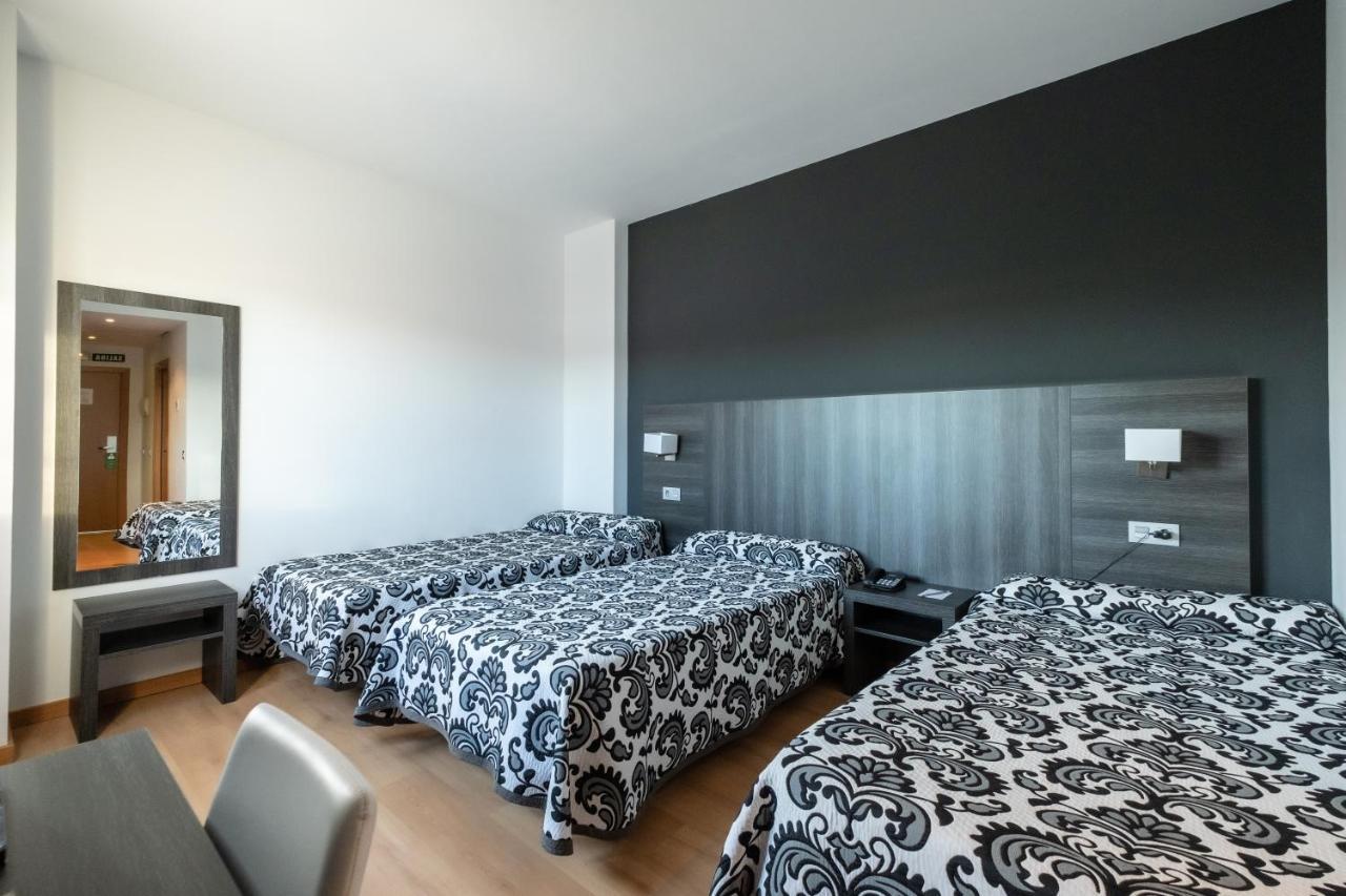 Hotel Abades Via Norte Miranda de Ebro Esterno foto